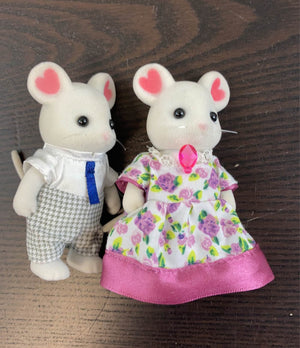 BUNDLE Calico Critters, Marshmallow Mouse Family