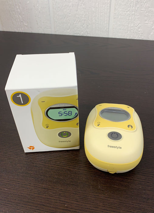 used Medela Freestyle Breast Pump