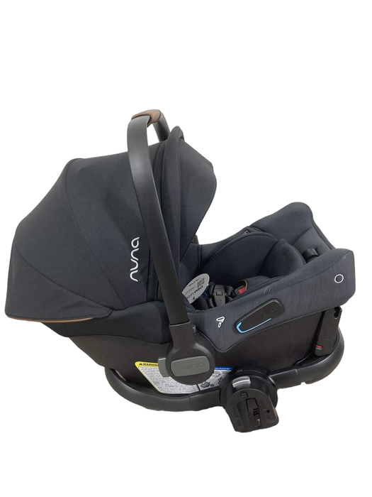 Nuna Triv Next + Pipa Urbn Travel System, 2023, Caviar