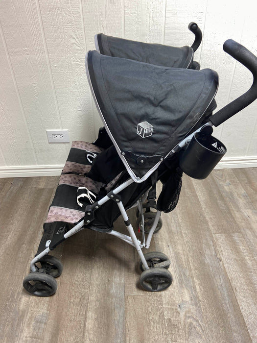 secondhand Jeep Scout Double Stroller, 2016