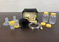 Shop Medela Pump In Style Advanced Breast Pump at GoodBuy Gear