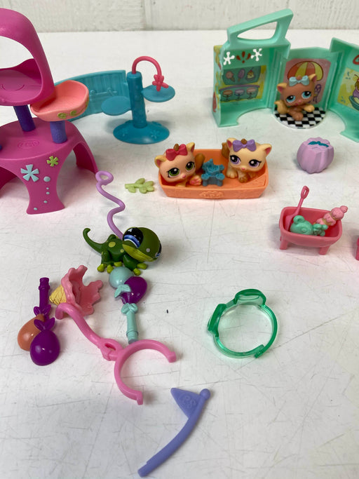 secondhand BUNDLE Littlest Pet Shop Toys