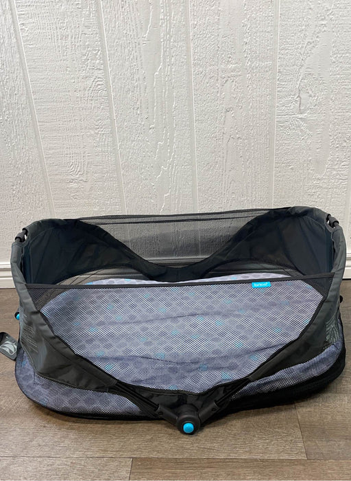 secondhand Brica Fold 'n Go Travel Bassinet