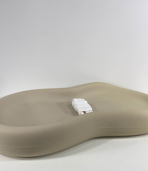 Shop Keekaroo Peanut Changing Pad, Vanilla at GoodBuy Gear