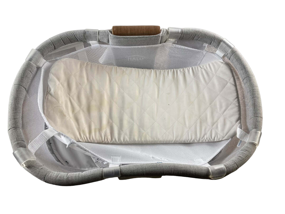 Shop Halo BassiNest Swivel Sleeper Luxe Plus Series at GoodBuy Gear