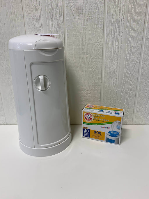 secondhand Munchkin Arm & Hammer Diaper Pail