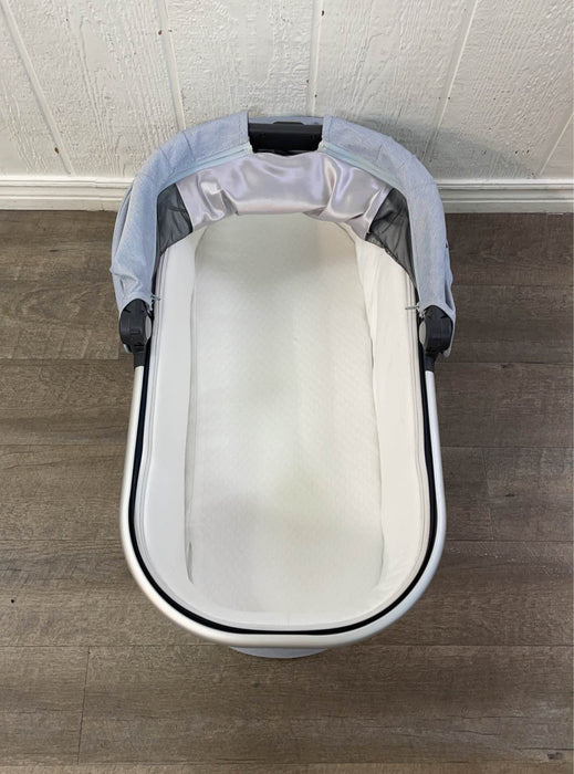 used UPPAbaby V2 Bassinet