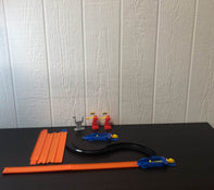 secondhand BUNDLE Hot Wheels Track