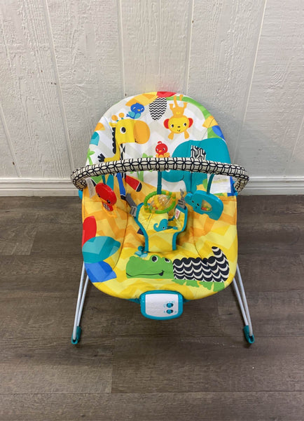 Kaleidoscope safari clearance vibrating bouncer