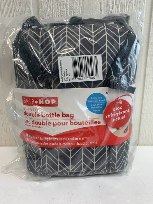 used Skip Hop Grab And Go Double Bottle Bag, Grey Feather