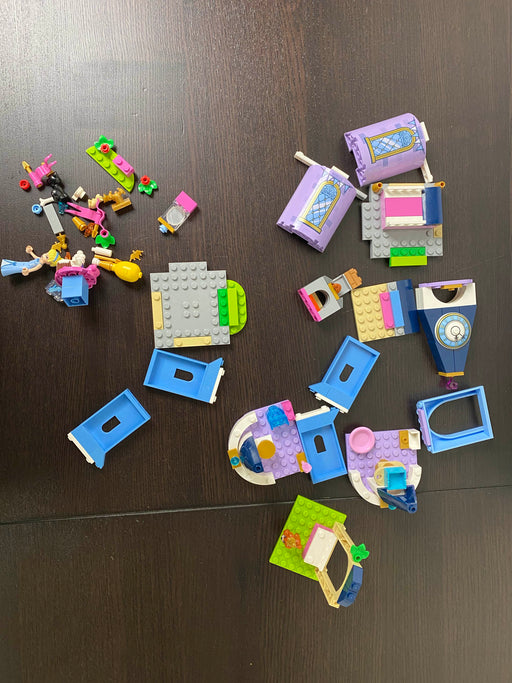 secondhand LEGO Disney’s Cinderella's Castle Celebration