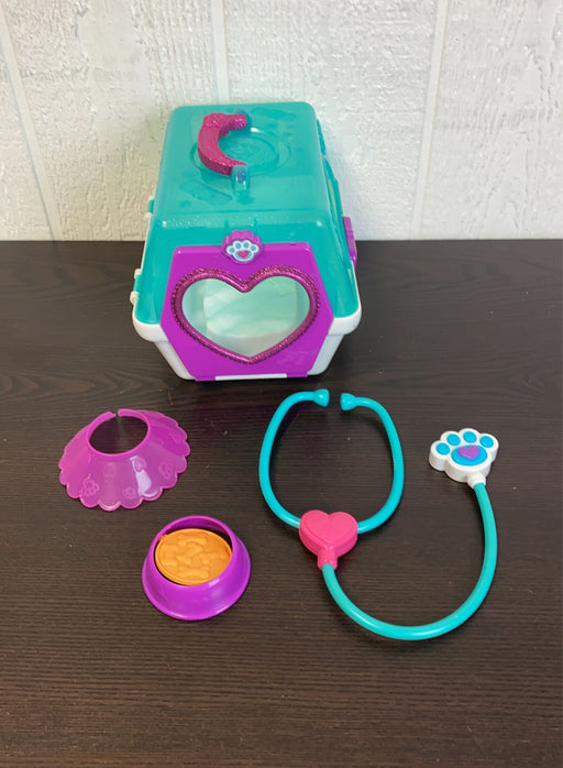 secondhand Doc McStuffins Toy Hospital On-the-go Pet Carrier