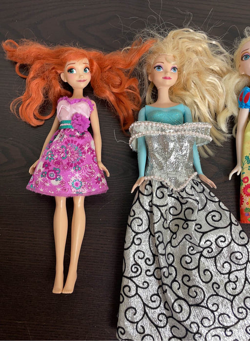 secondhand BUNDLE Barbies