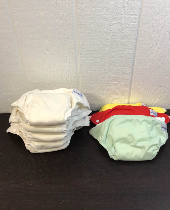 used BUNDLE FuzziBunz Diapers