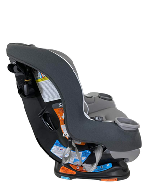 Graco extend2fit convertible sales car seat instructions