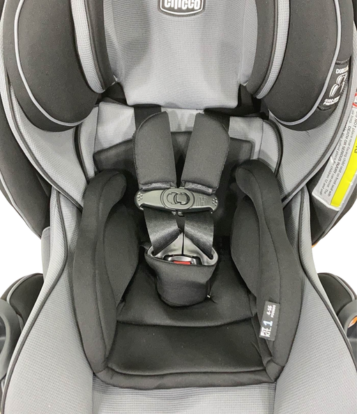 secondhand Chicco Fit4 Convertible Car Seat