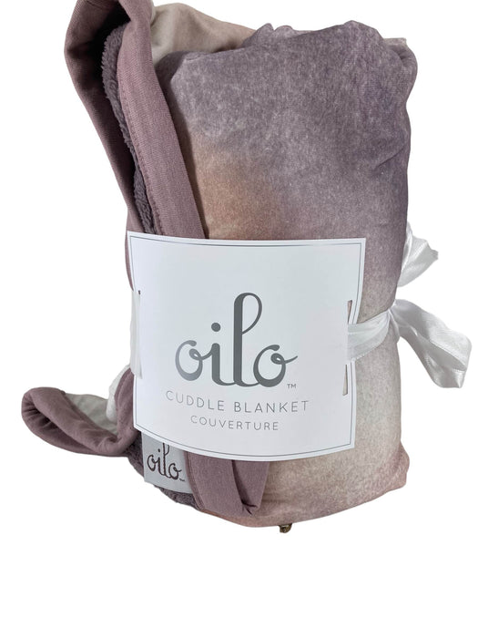 Shop Oilo Studios Cuddle Blanket at GoodBuy Gear