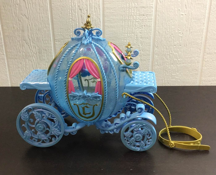 used Disney Cinderella & Carriage Deluxe Play Set