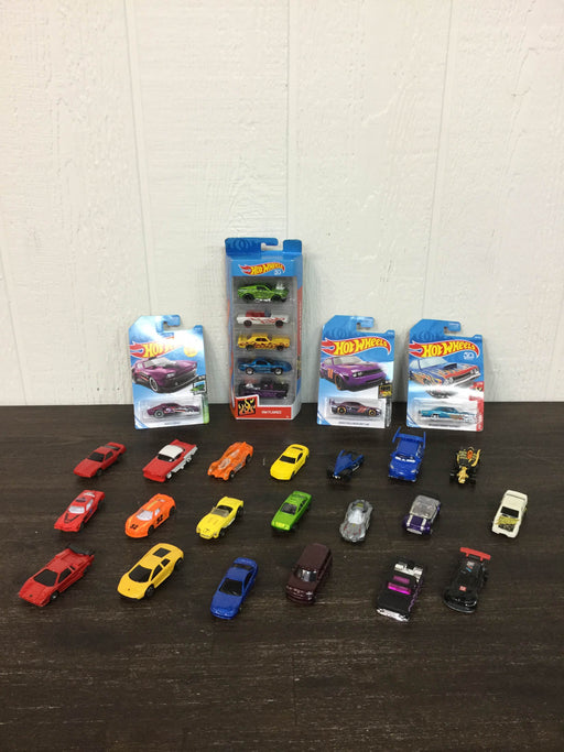 used BUNDLE Hot Wheels Cars