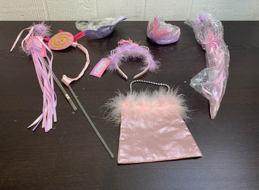 used BUNDLE Pretend Play Toys