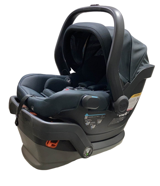 used UPPAbaby MESA V2 Infant Car Seat, Jake (Black), 2023