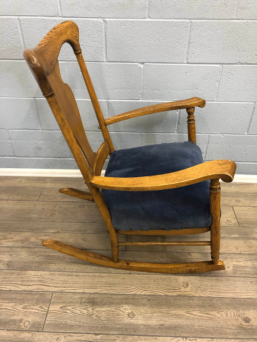 Wooden Rocking Chair