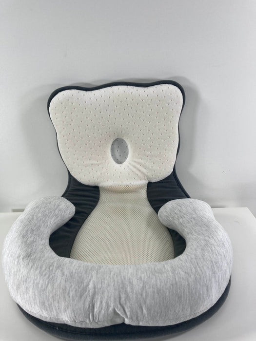 used Newborn Lounger