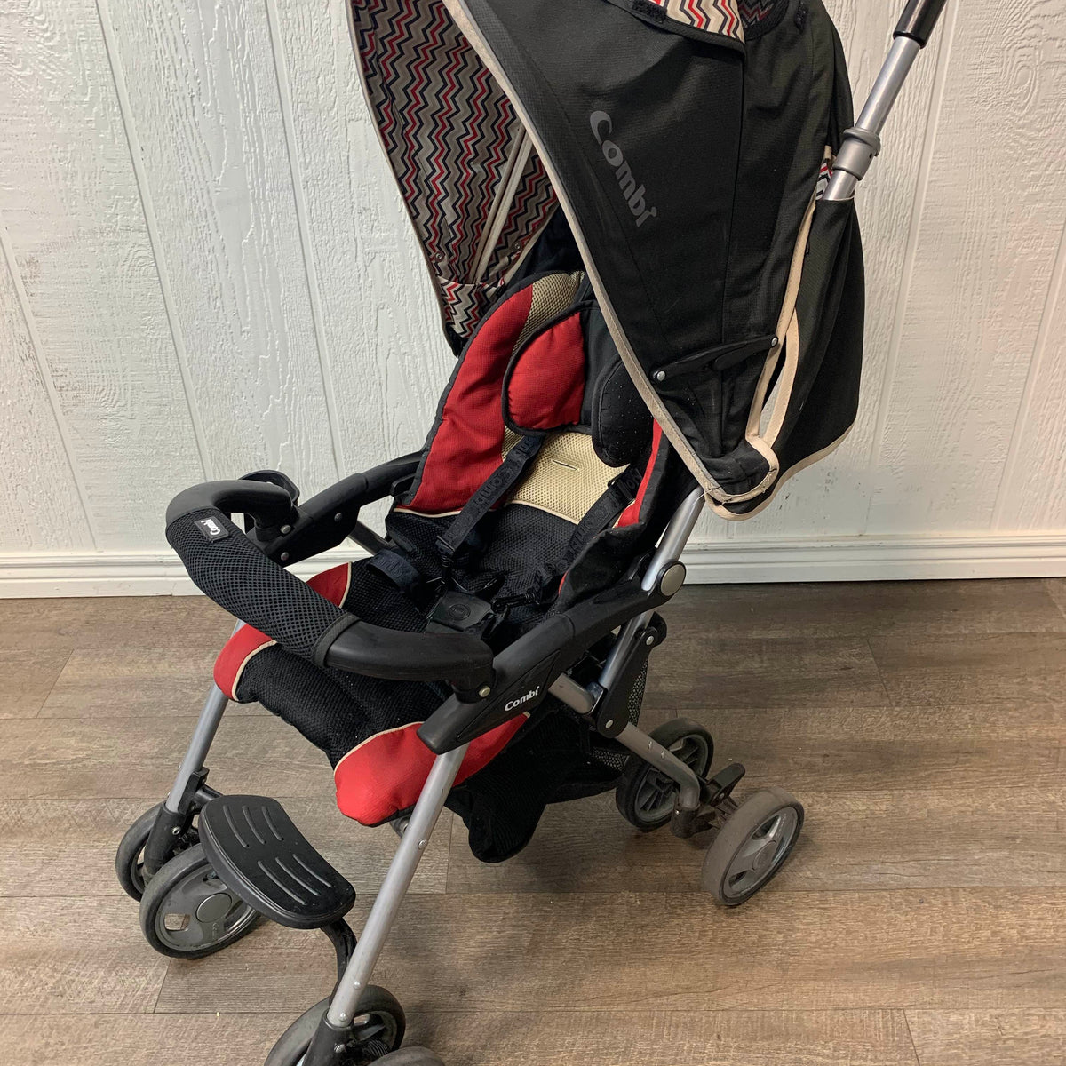 Combi Cosmo Stroller