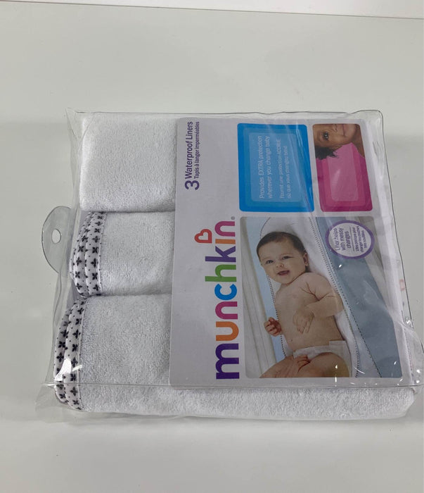 secondhand Munchkin Waterproof Changing Pad Liners