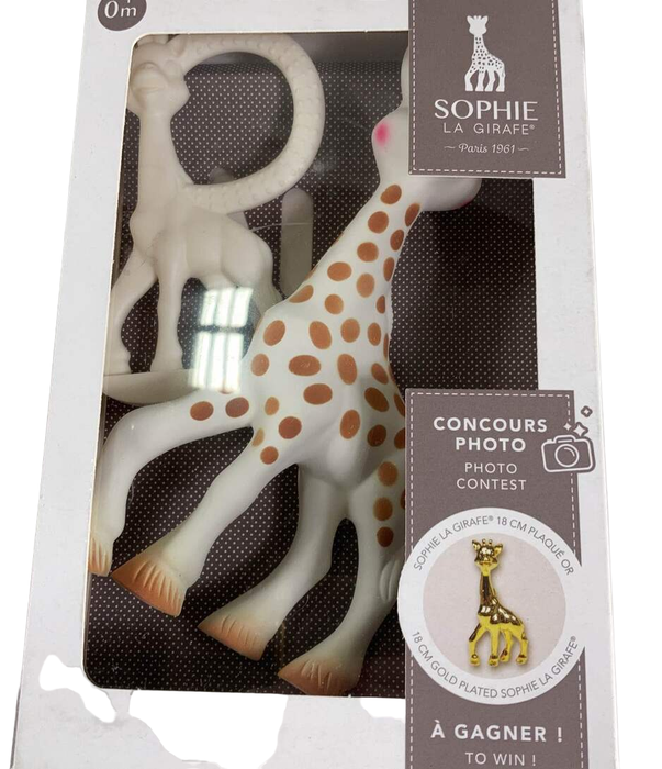 Shop Sophie La Girafe Sophie and Chewing Rubber Set, Award Set at GoodBuy Gear