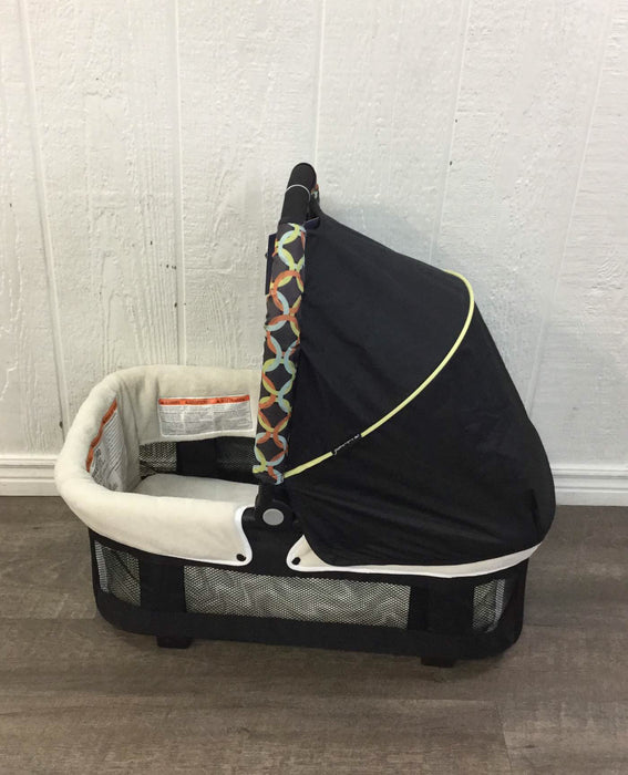 secondhand Baby Trend Travel Bassinet