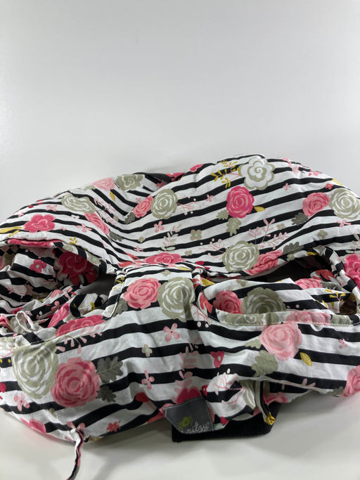 used Itzy Ritzy Mom Boss 4-in-1 Multi-Use Nursing Cover