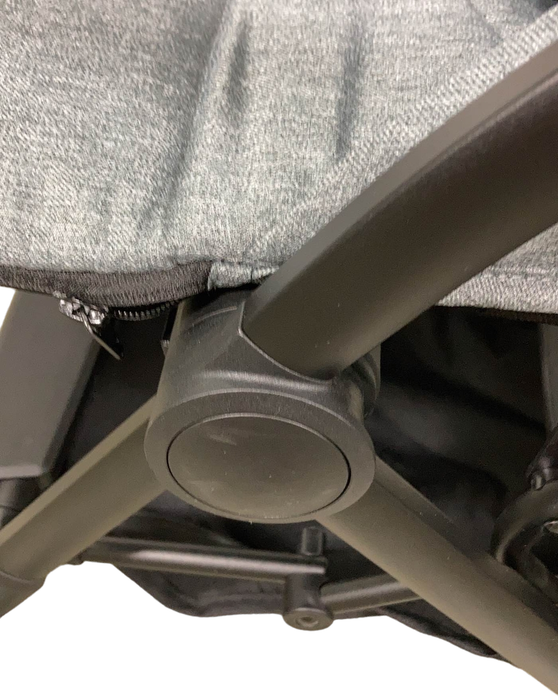 Shop Mompush Lithe V2 Stroller, 2022, Grey at GoodBuy Gear