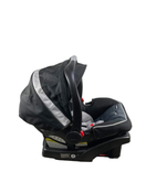 secondhand Graco Snugride Click Connect 35 Infant Car Seat, 2022, gray & black