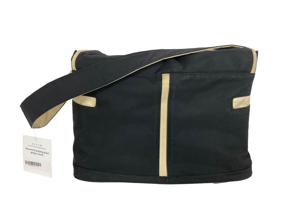 Shop Medela Pump In Style Advanced Breast Pump with Metro Bag at GoodBuy Gear
