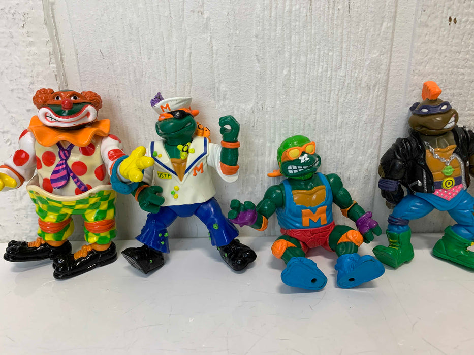 secondhand BUNDLE Teenage Mutant Ninja Turtle Toys