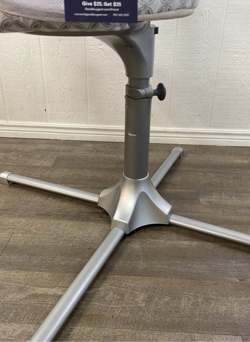 used Halo BassiNest Swivel Sleeper, Premiere Series