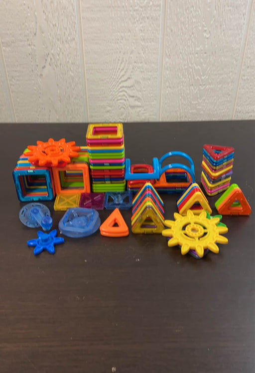 used Magformers Building Set