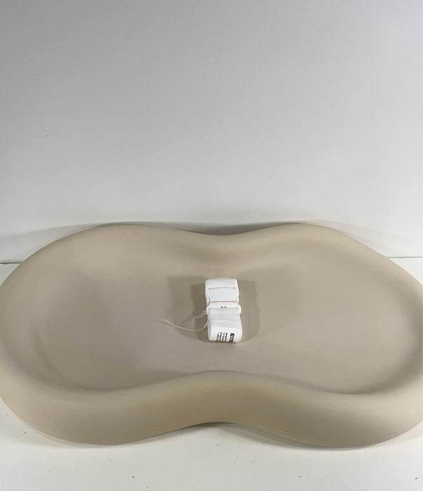 Shop Keekaroo Peanut Changing Pad, Vanilla at GoodBuy Gear