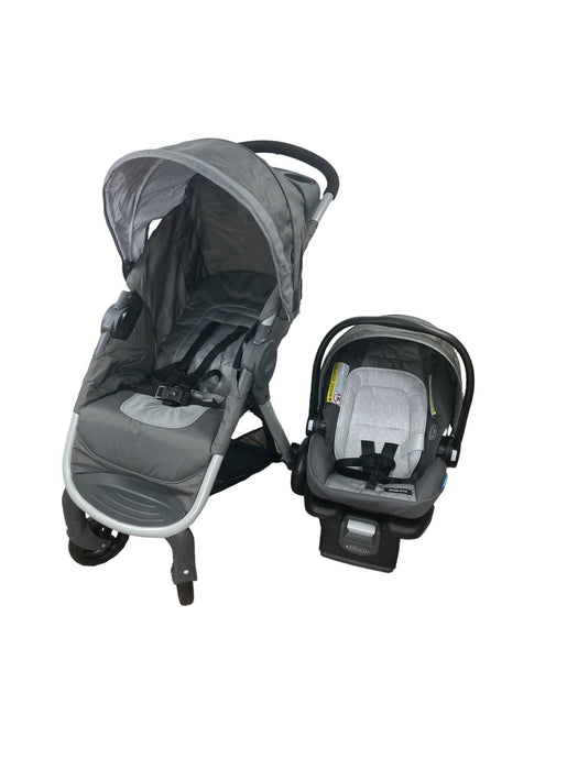 used Graco FastAction SE Travel System, 2022, Grey