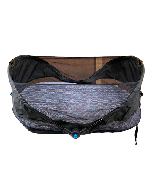 used Munchkin Brica Fold ‘n Go Travel Pod