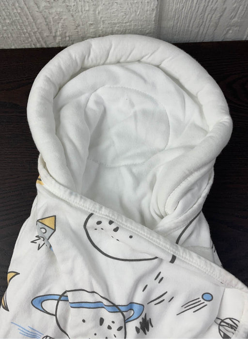 secondhand BABY Easy Swaddle