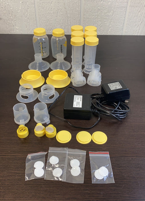 Shop Medela Pump In Style Advanced Breast Pump With Tote and Battery Adapter at GoodBuy Gear