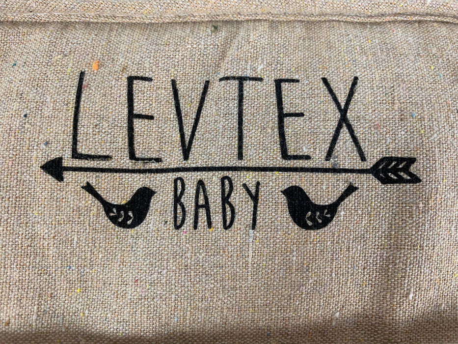 secondhand Levtex Baby Willow Five Piece Crib Set