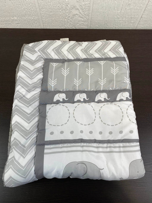 secondhand PS by the Peanutshell 3 Piece Crib Bedding Set