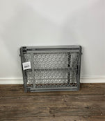 secondhand Regalo Plastic Expandable Safety Gate