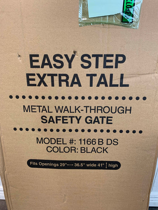 secondhand Regalo Easy Step Gate, Extra Tall