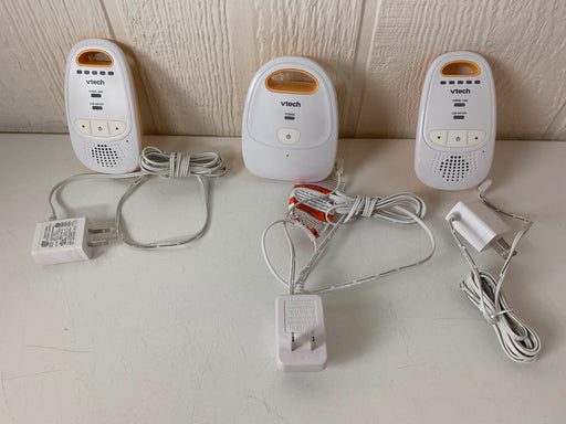 used VTech Audio Baby Monitor, DM111 with Two Parent Units