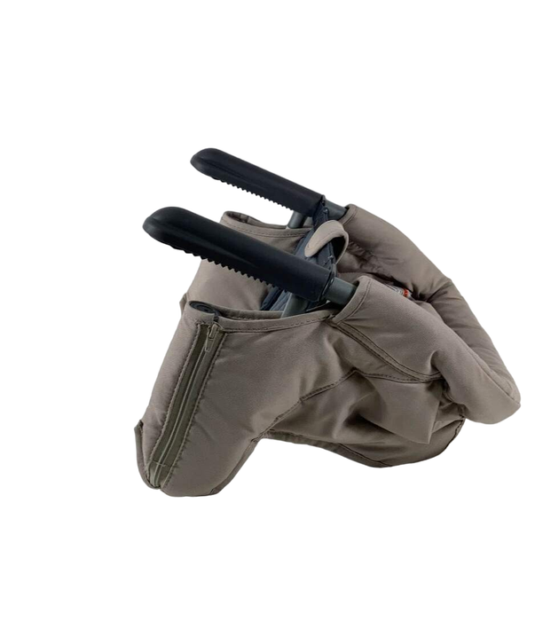 Shop Inglesina Fast Table Chair, Cream at GoodBuy Gear