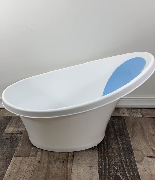 Shop Beaba Shnuggle Baby Bath, White/Blue at GoodBuy Gear